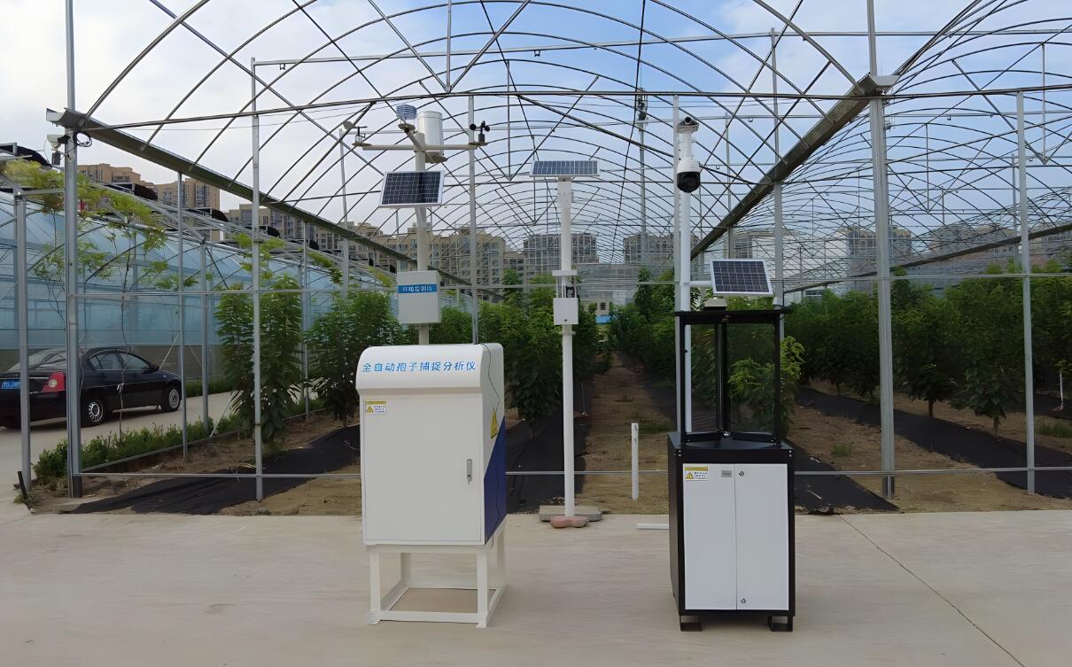 農(nóng)業(yè)四情監(jiān)測設備